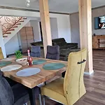 別荘 Vila Lac ブラショフ