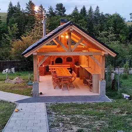 בית נופש Vila Lac *