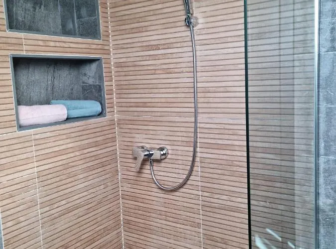 Будинок відпочинку Vila Lac