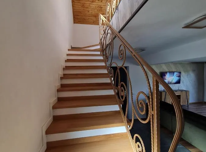 Будинок відпочинку Vila Lac