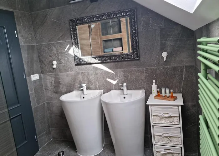 Vila Lac Брашов